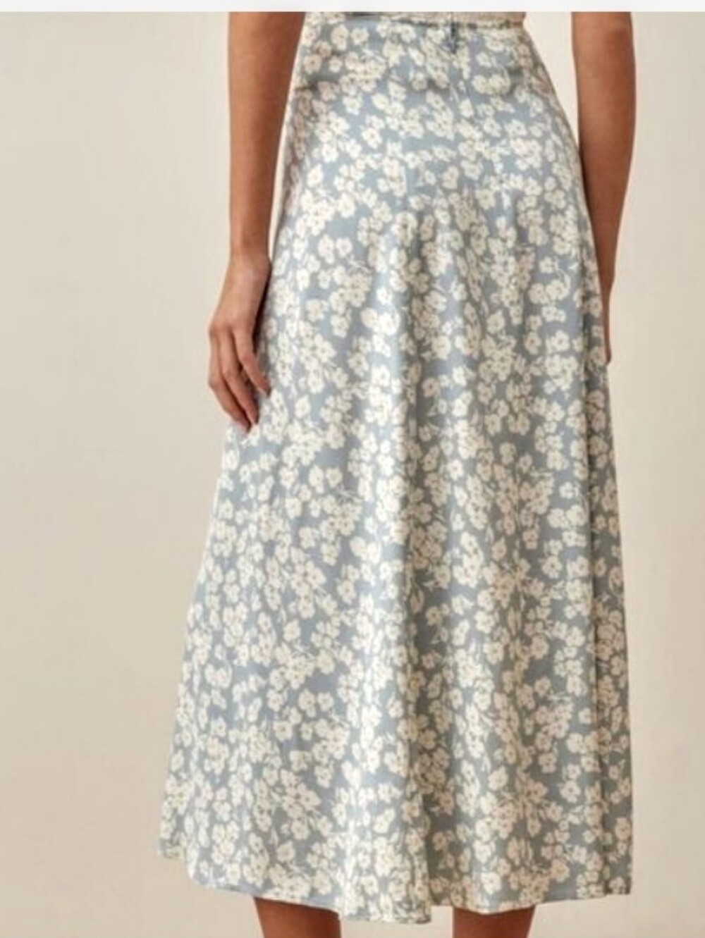Reformation Blue White Floral Skirt sx 16 - Picture 2 of 8